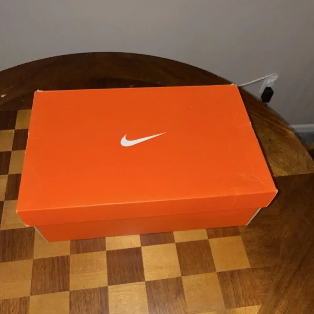 Size 11 - Nike Dunk High OG 2007 DS Lemon Chiffon Radiant Green 309432-171